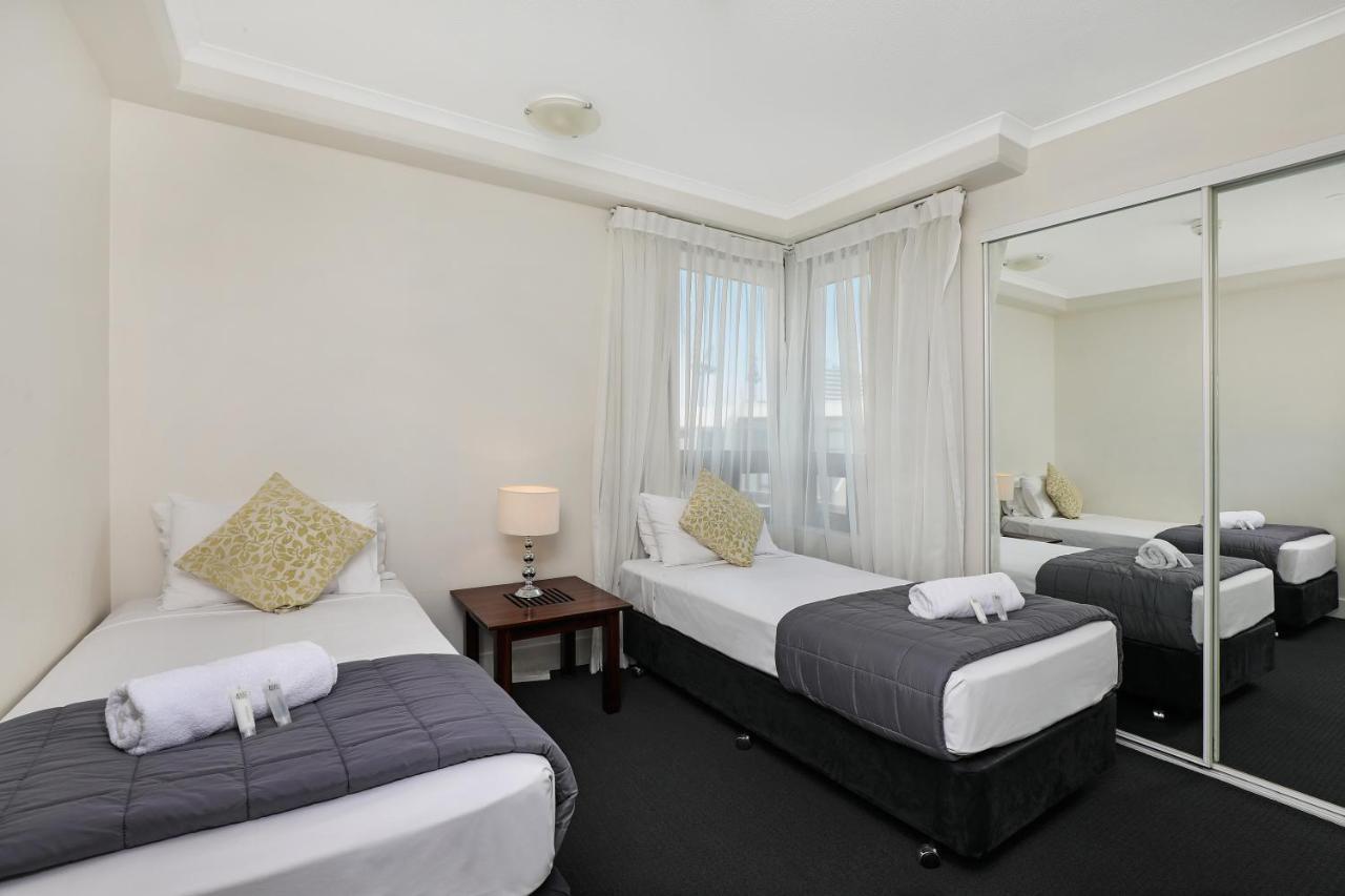 1 Bedroom Superior Partial/Ocean View Apartment